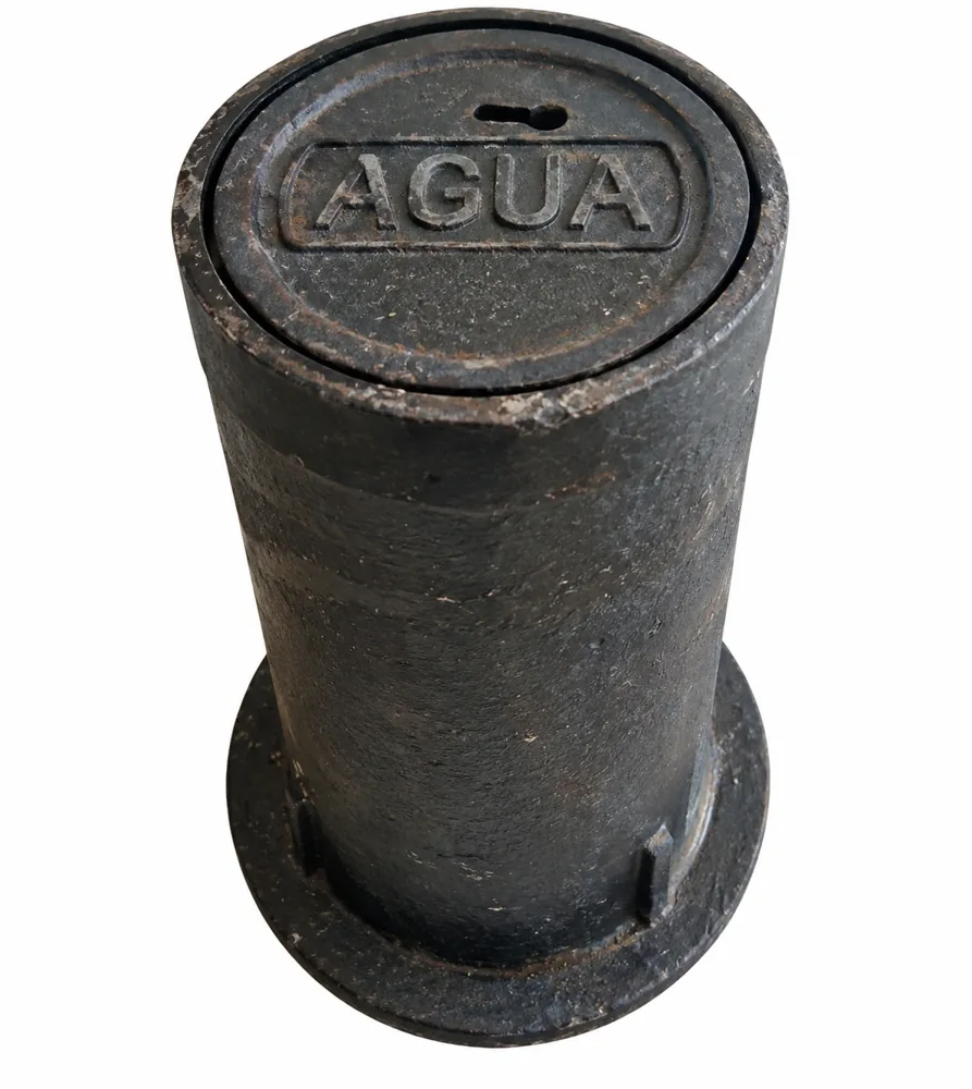 CUBRE VALVULA HIERRO FUNDIDO UNIVAL LOGO AGUA
